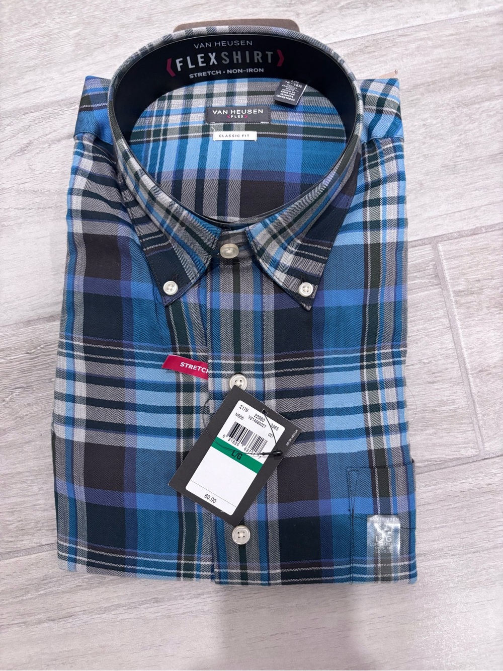 Van Heusen Men’s Blue Plaid Flexshirt - Classic Fit size large NWT
